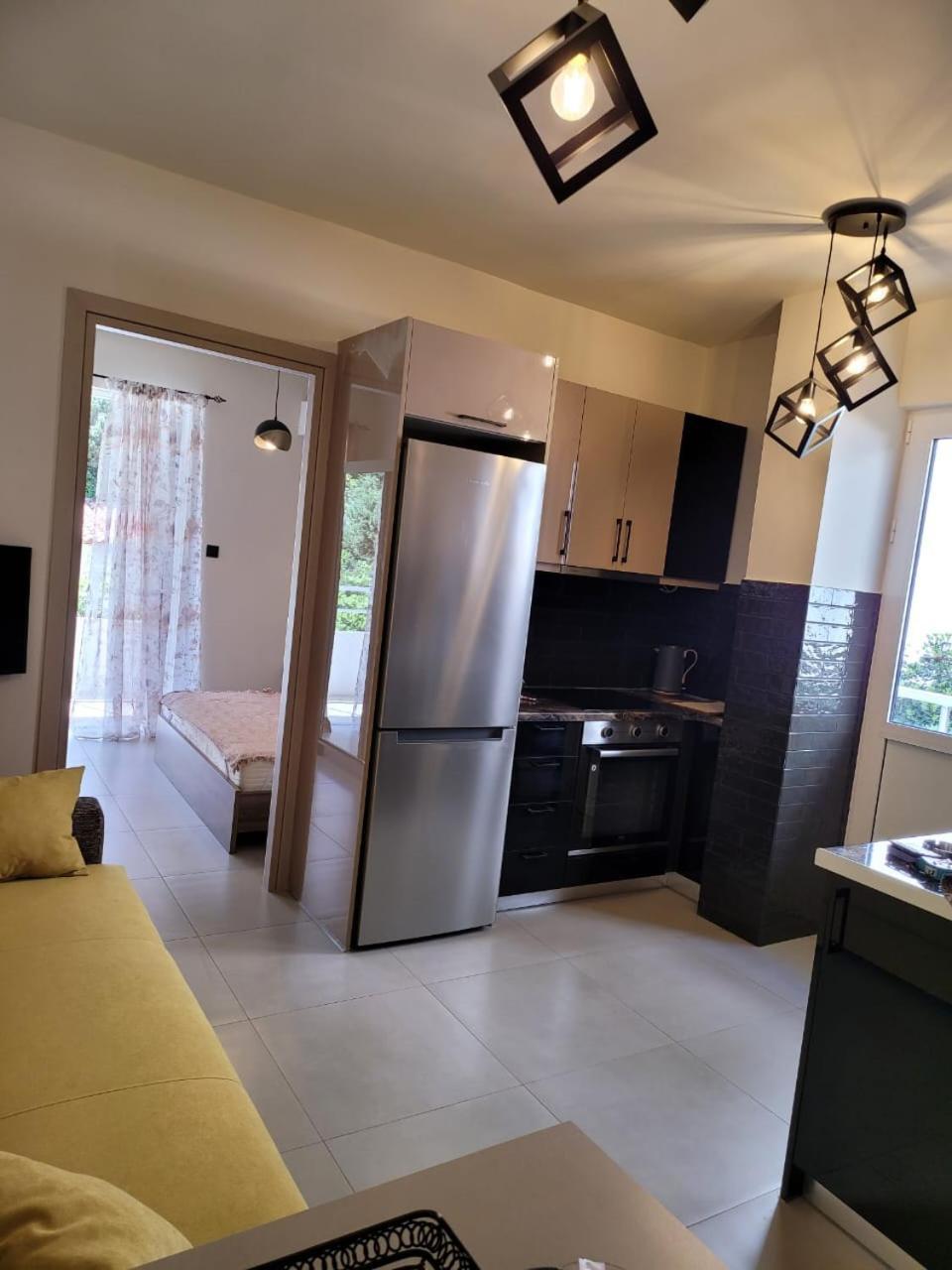 Stephie'S Apartment By The Sea Rafina  Bagian luar foto
